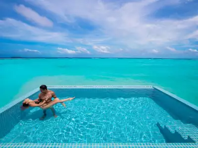 Water Villa With Pool Piscina Emerald Maldives Resort & Spa