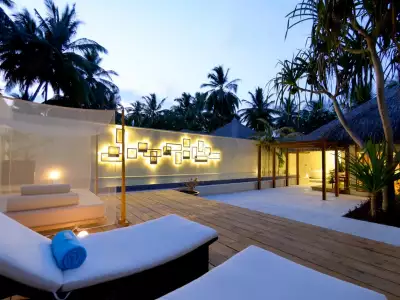 Honeymoon Pool Villa Hamacas Kuramathi Maldives Maldives
