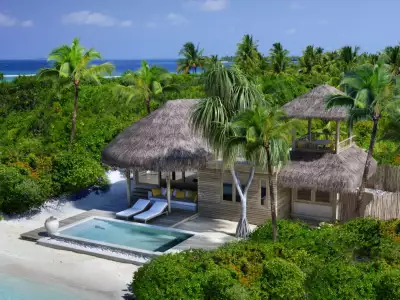 Family Beach Villa with Pool Vista aerea Six Senses Laamu