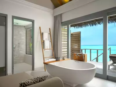 Family Beach Villa with Pool Banera Vakkaru Maldives